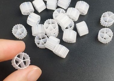 acheter Biomédias à haut rendement MBBR Biomédias auto-nettoyants Diy Pond Biopipe Filtre médias online manufacture