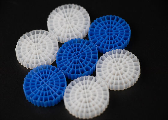 acheter MBBR flottant en plastique K5 Biofiltre médias haute surface pour les eaux usées online manufacture