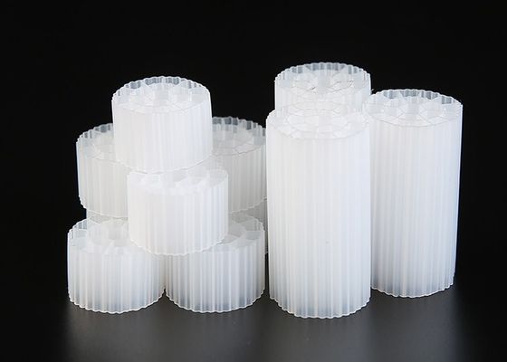 acheter 35 mm x 18 mm Taille du matériau HDPE vierge MBBR Bio Media PE07 Pour les aquariums online manufacture