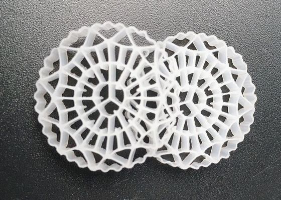 Produit de transport biologique en PEHD plastique MBBR Traitement de l'eau Ras Élevage de crevettes