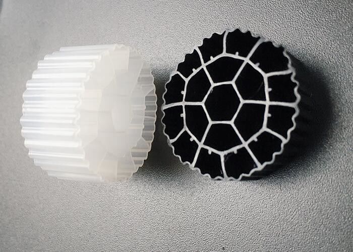 Processus à cellules actives MBBR en plastique HDPE de couleur blanche