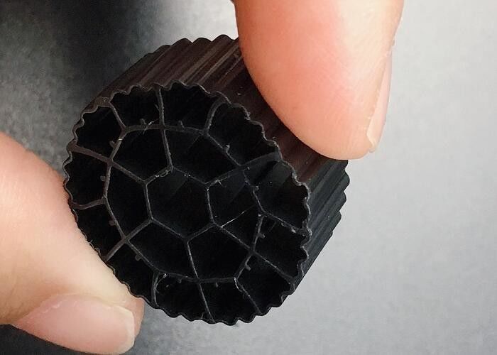 Bio Ports Espace de traitement des eaux usées Filtre flottant MBBR Solution