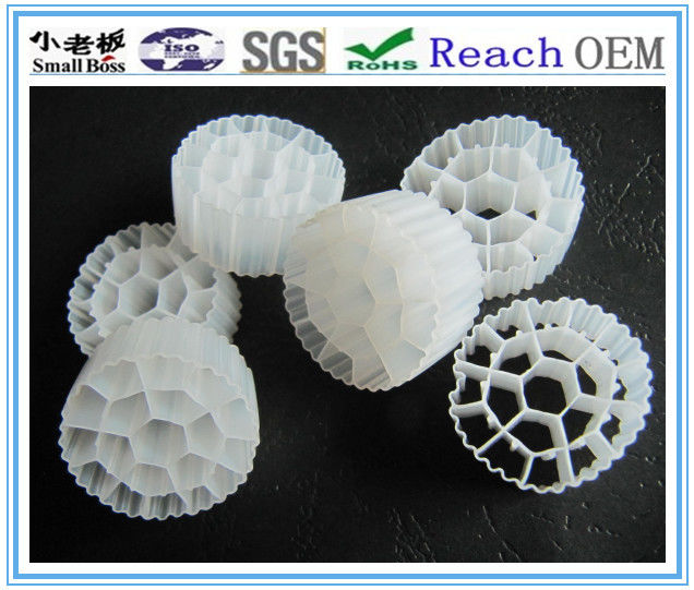 les médias biologiques MBBR pour le traitement des eaux usées industrielles