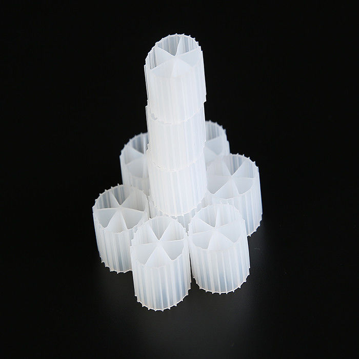 MBBR Filtre flottant Longue durée de vie 0,96 g/cm3 - 0,98 g/cm3 Densité