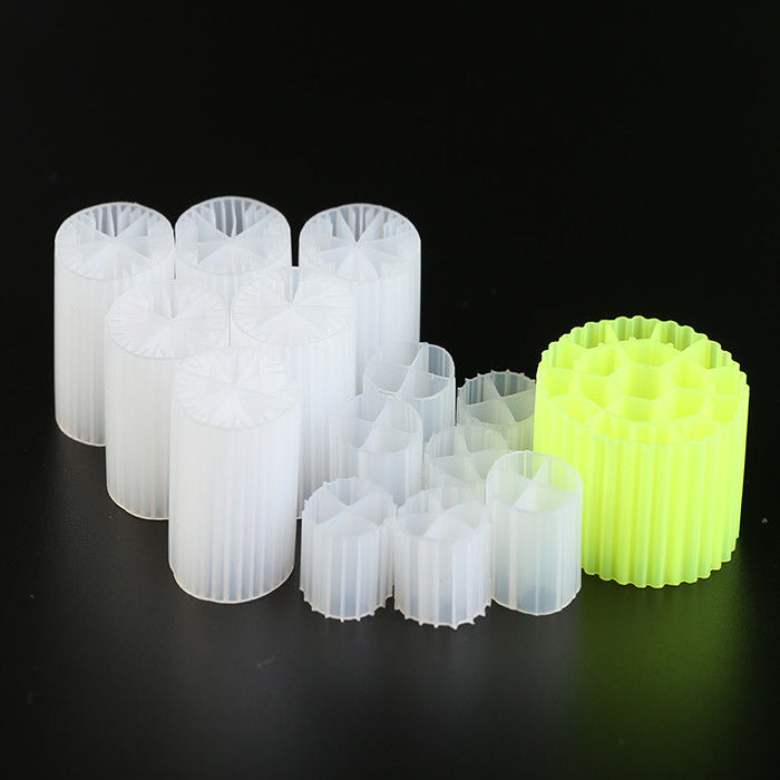 Matériau HDPE vierge noir MBBR Filtre en plastique pour aquarium 25 mm x 12 mm