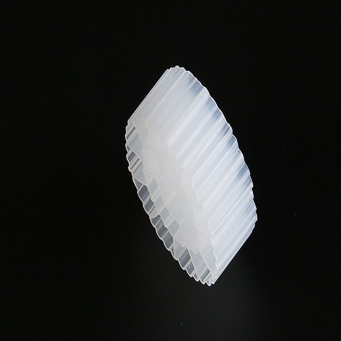 K3 Matériau HDPE de couleur blanche MBBR Filtre médias de traitement de l'eau Bio Cel Pour étang