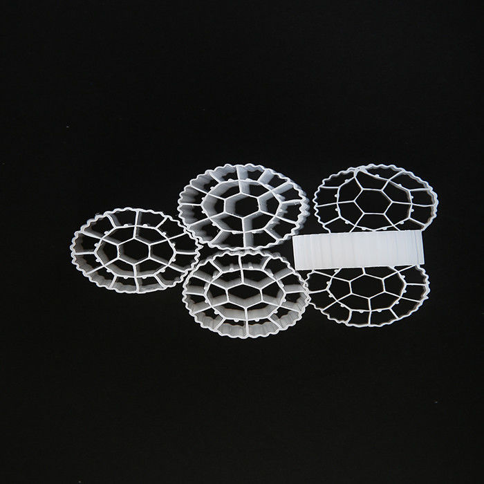 25 mm X 10 mm Taille Filtre plastique Médias vierges HDPE Matériau MBBR Bio boules