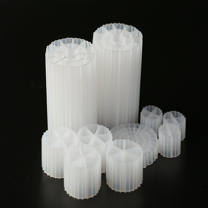Biopipe MBBR Couleur blanche et matériau HDPE K3 Filtre Médias Résistance aux chocs et bonne surface si le filtre d'étang k1