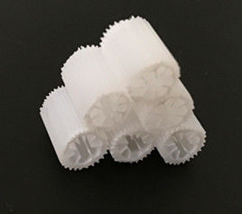 Filtre à cellules biochimiques à sept trous HIPS de couleur blanche Matériau Filtre en plastique pour piscine