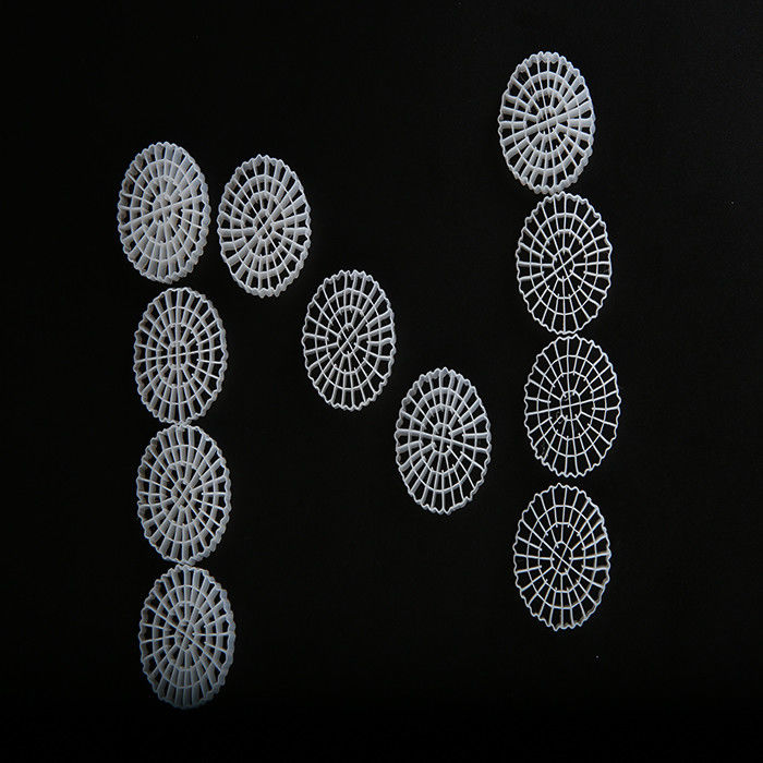 Filtreur à cellules biochimiques HDPE pour étang de poisson Filtreur pour traitement de l'eau