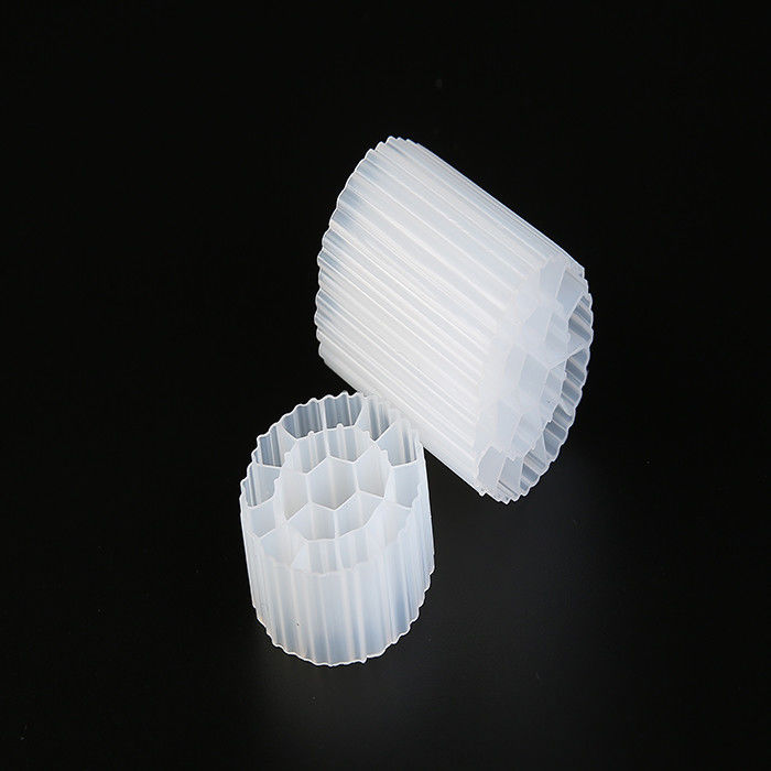 Matériau 100% vierge HDPE MBBR Bio Media 35*18 mm Taille Certification FDA