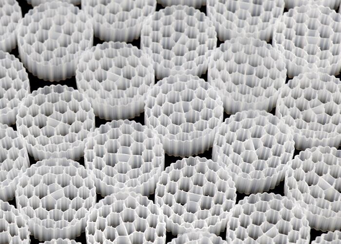 Chine Usine Nouveau moule Biomédias Aquaculture HDPE MBBR Biomédias Filtre Biomasse Porteur de médias flottants