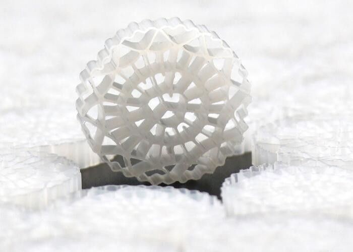 Produits de filtration HDPE Kaldnes pour les étangs Biocell MBBR technologie Résistance aux chocs