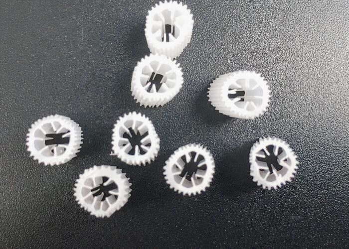 Économiser de l'espace Les médias de filtrage flottant en plastique