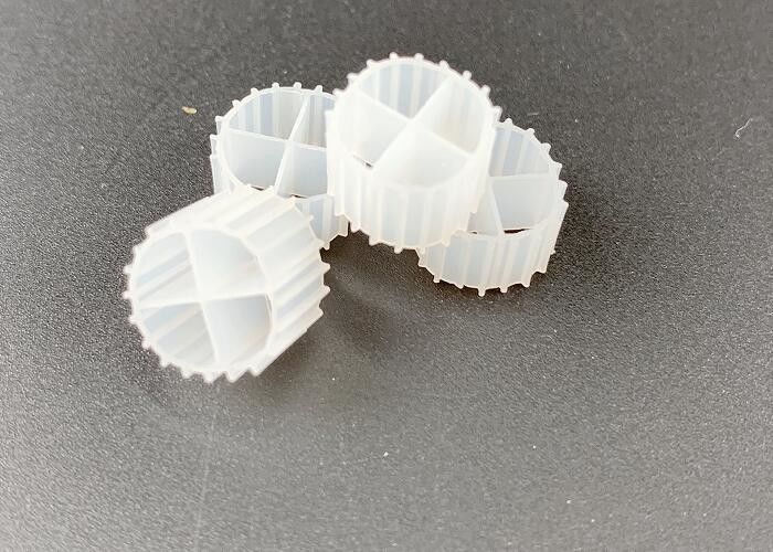 Filtres en plastique écologique pour les aquariums