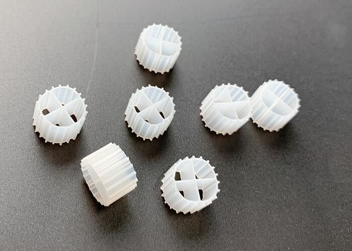 11*7mm MBBR Bio Balls Filtre de médias Grande surface