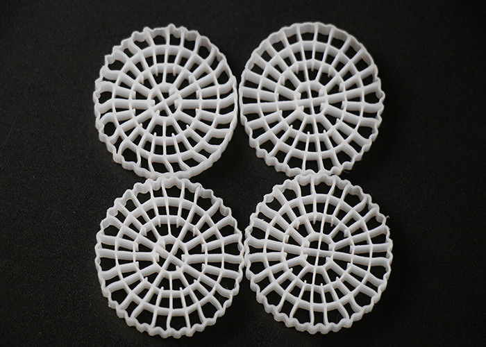 25*4mm PE64 K5 MBBR Bio Media K5 Couleur blanche et matériau HDPE vierge pour le système RAS