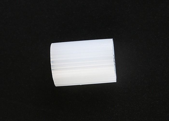 Couleur blanche MBBR Bio Media Vierge Matériau HDPE 15*15mm Taille Pour le traitement des eaux usées