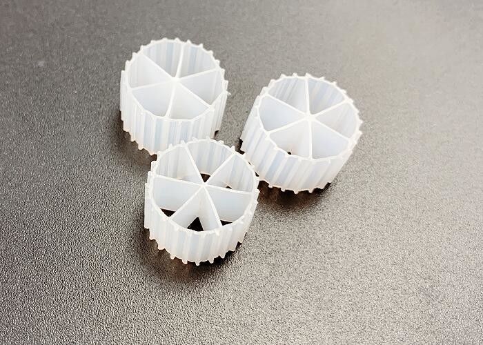 IFAS HDPE Couleur blanche MBBR Lit mobile Réacteur à biofilm Réservoir d'aération Retirer la morue