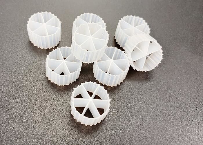 Biocelle Bioporteur PE04 6 Chambres MBBR Bio Balls Filtre médias pour le réservoir anaérobie