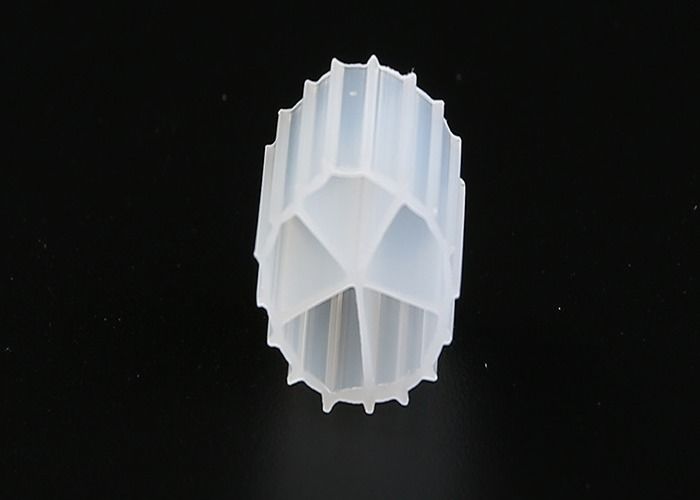 PE03 Técnique de traitement des eaux usées biologiques MBBR Filtre de médias PE Polymère Materail SBR