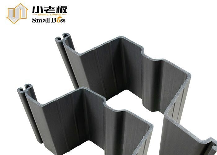L'extrusion de la pile de feuille de vinyle composite de type U gris 10 mm d'épaisseur